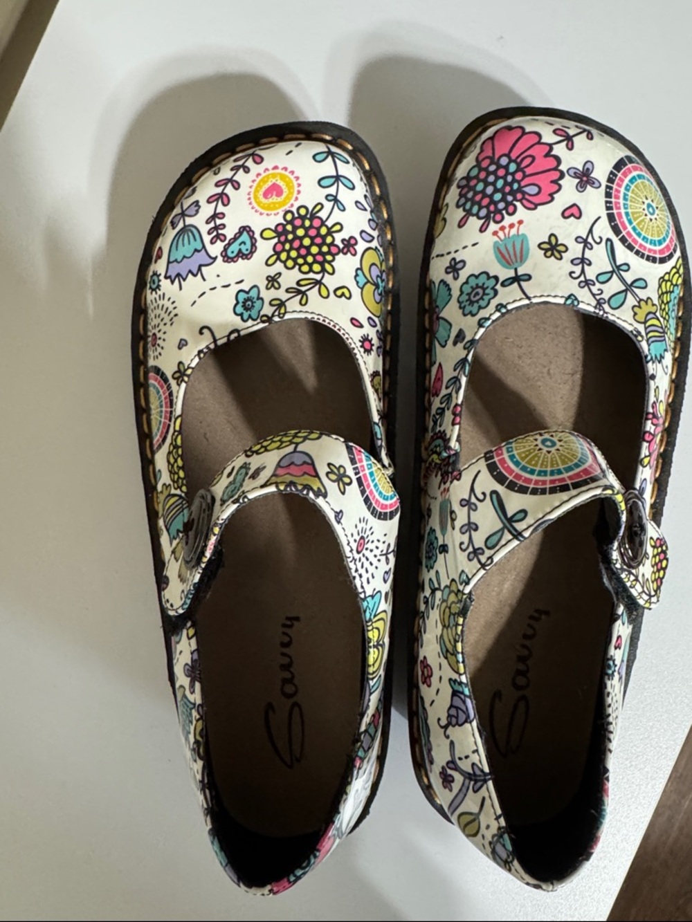 Savvy JANE Floral Mary Jane Shoes in White Pink Blue Velcro Slip Resistant - Picture 3 of 11